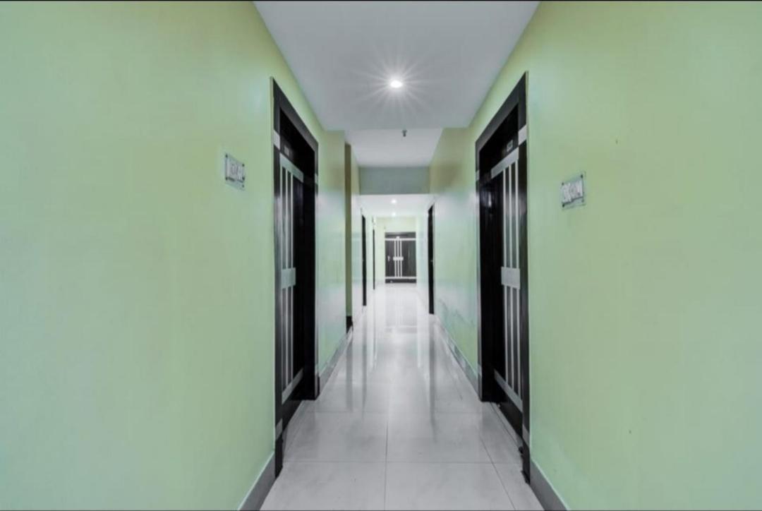 Hotel The Avenue Gamharia ภายนอก รูปภาพ