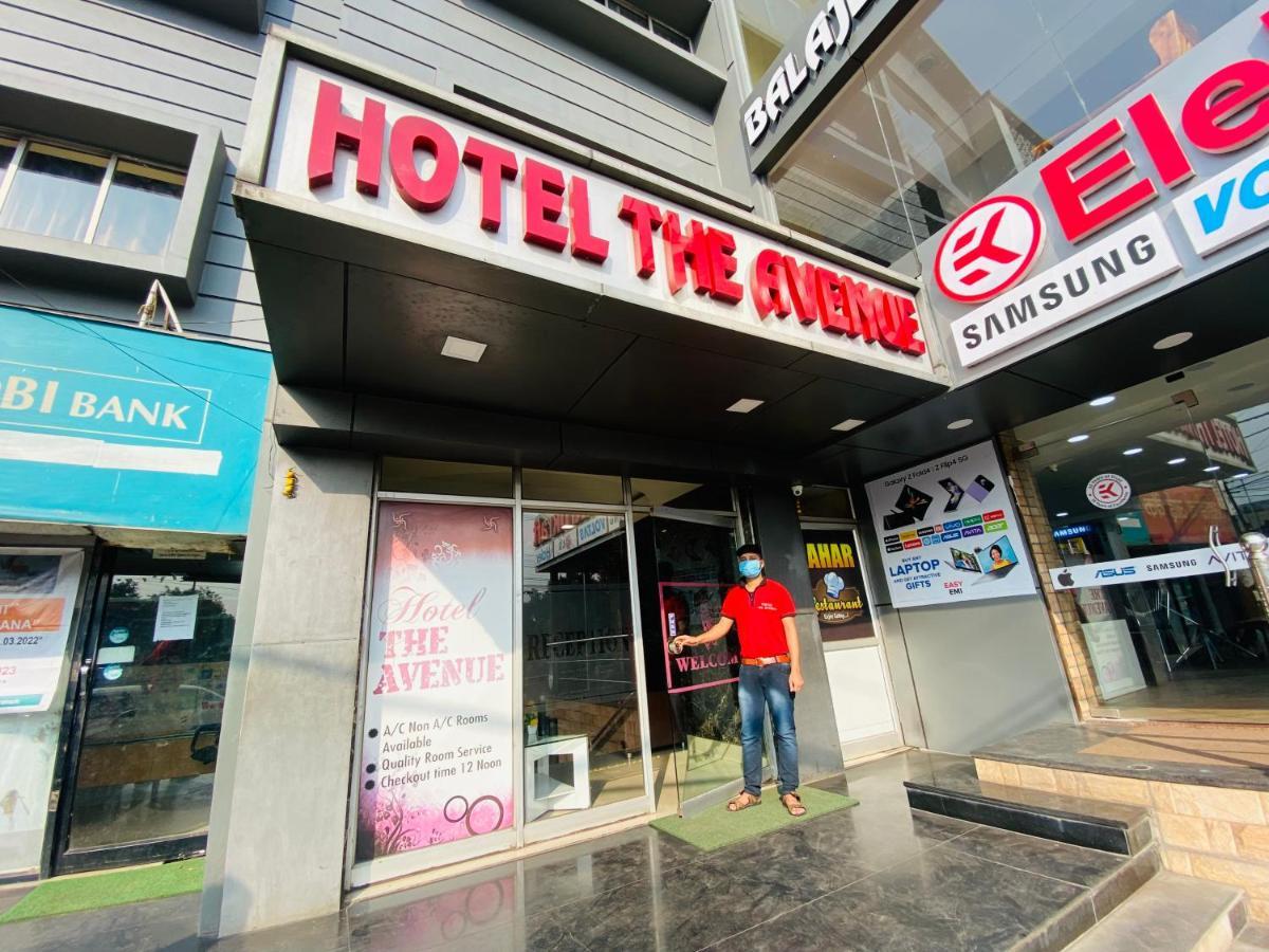 Hotel The Avenue Gamharia ภายนอก รูปภาพ